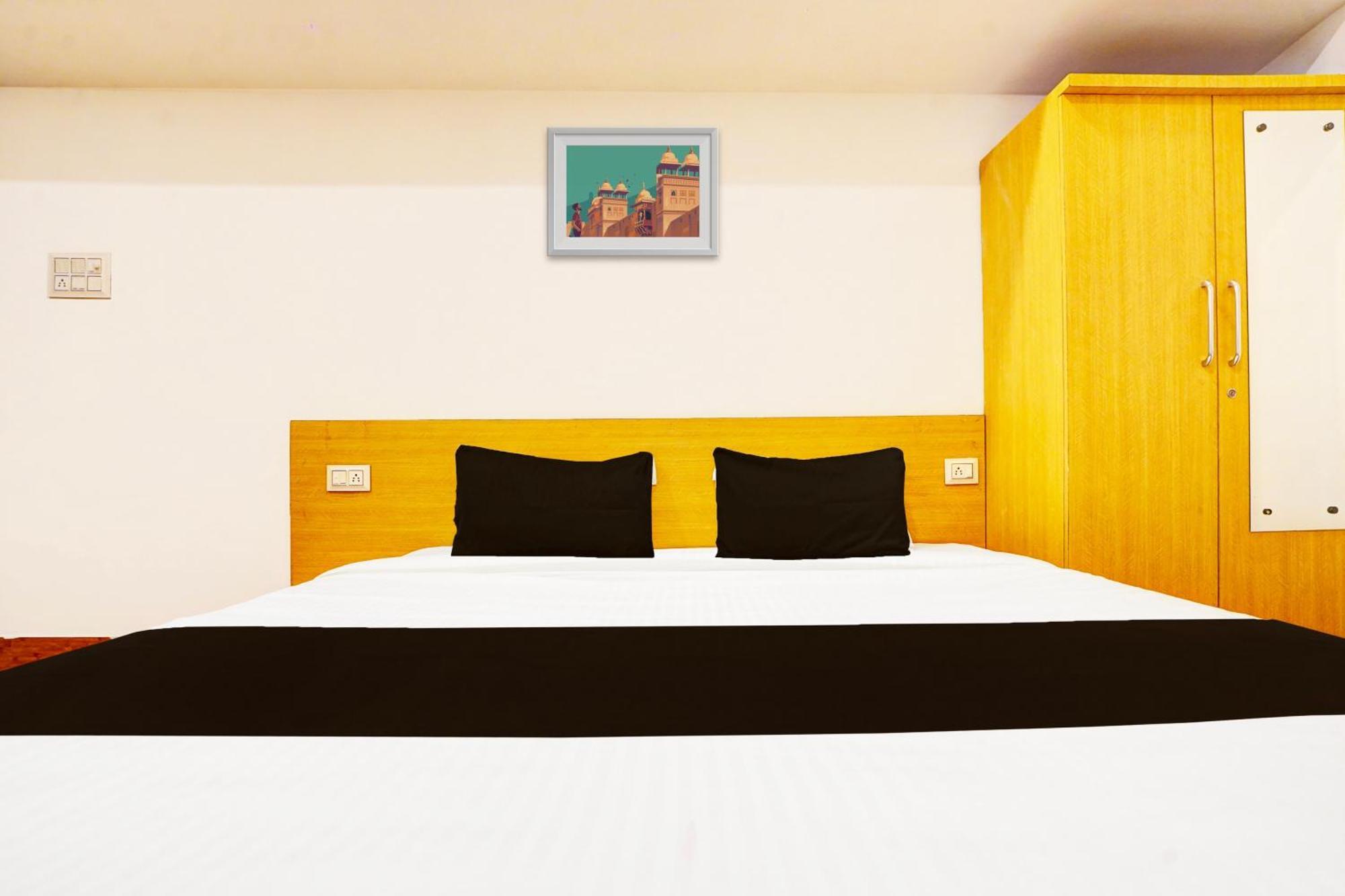 Super Hotel O The Vantage Inn นาคปุระ ภายนอก รูปภาพ